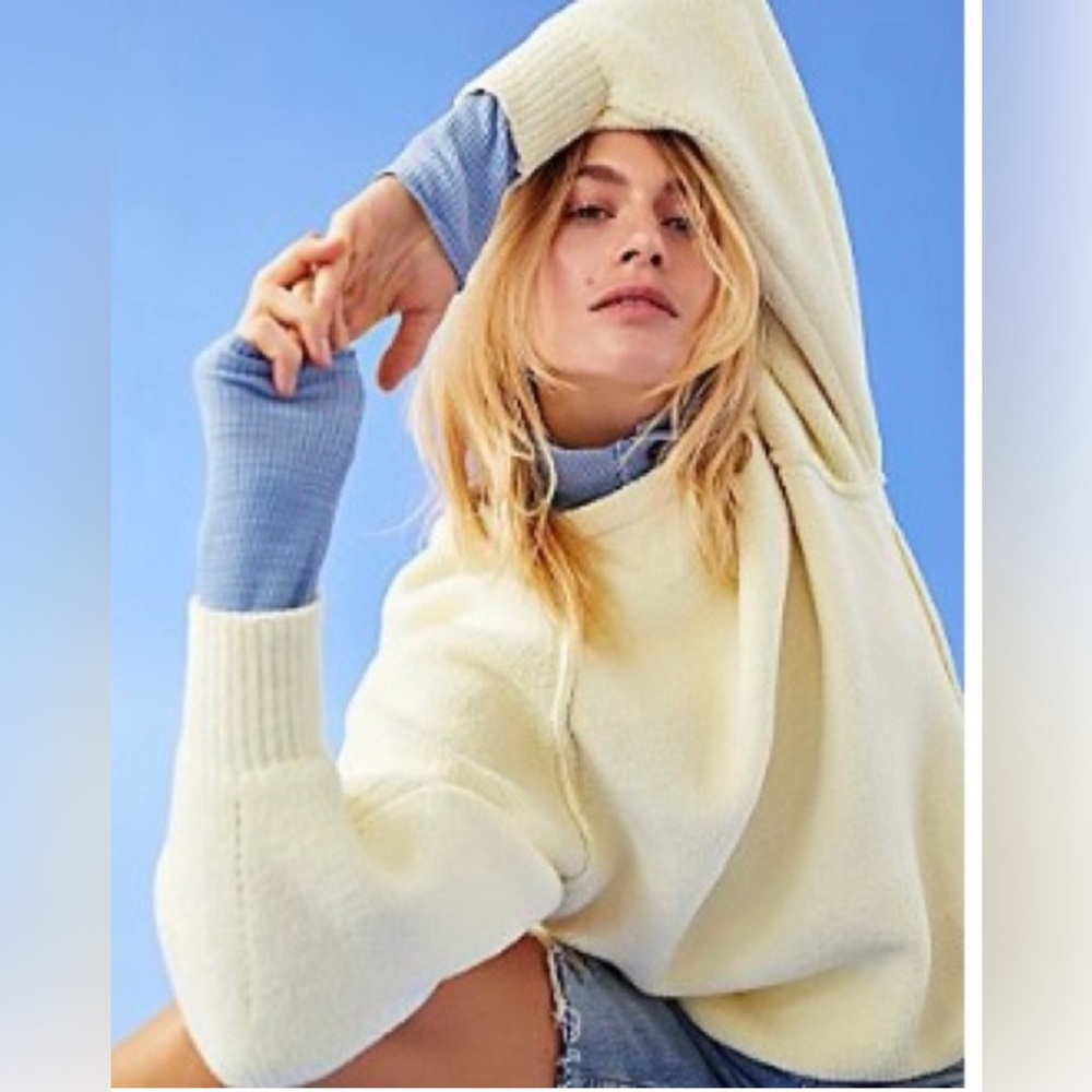 Free People Cream and Blue Crew Neck Sweater